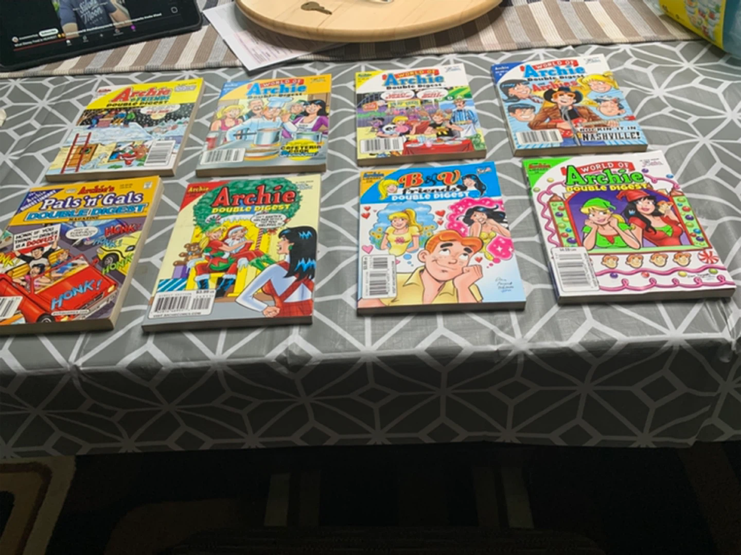 Archie Double Digest Comic Books Bundle - photo 2