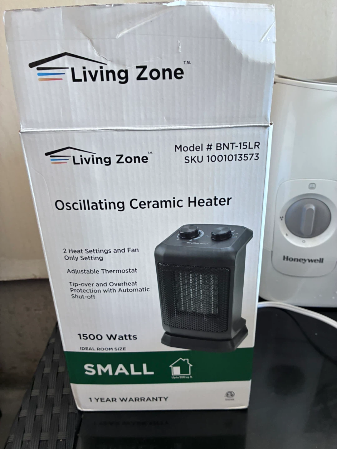 Living Zone Oscillating Ceramic Heater