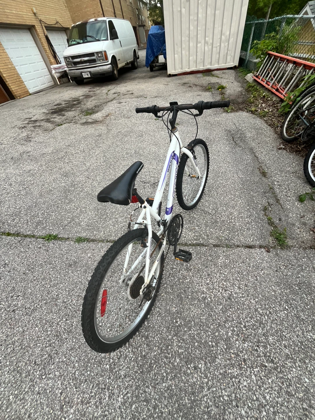 Huffy equator bike - photo 2