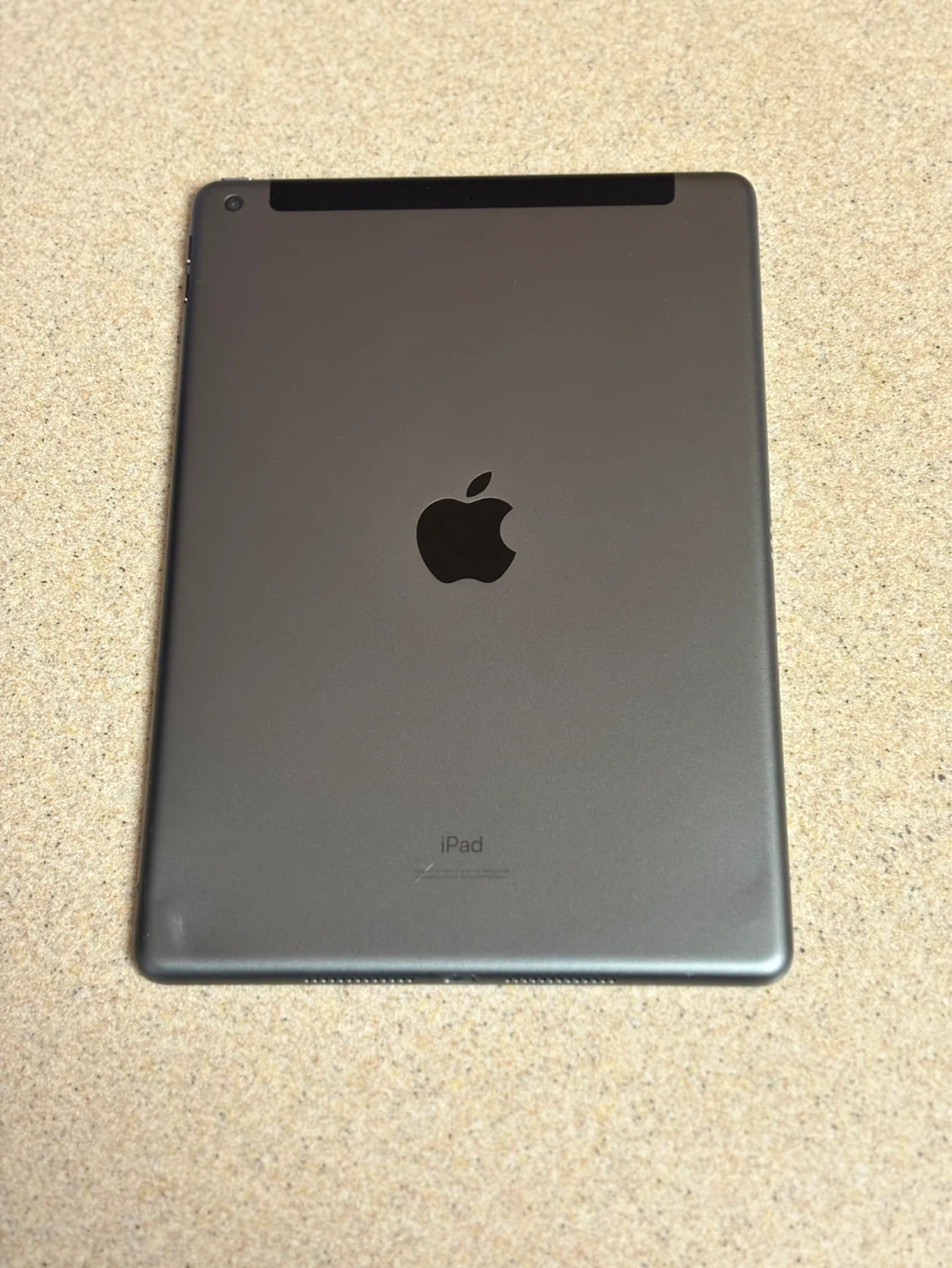 Apple iPad (8th Gen) 32GB - Space Gray