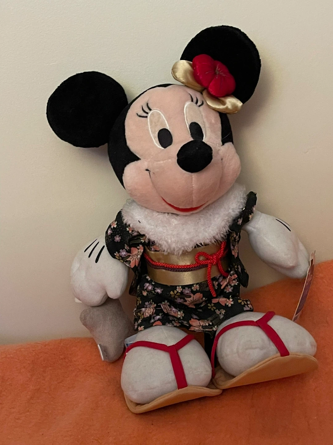 Disney Minnie Mouse Kimono Plush - photo 2