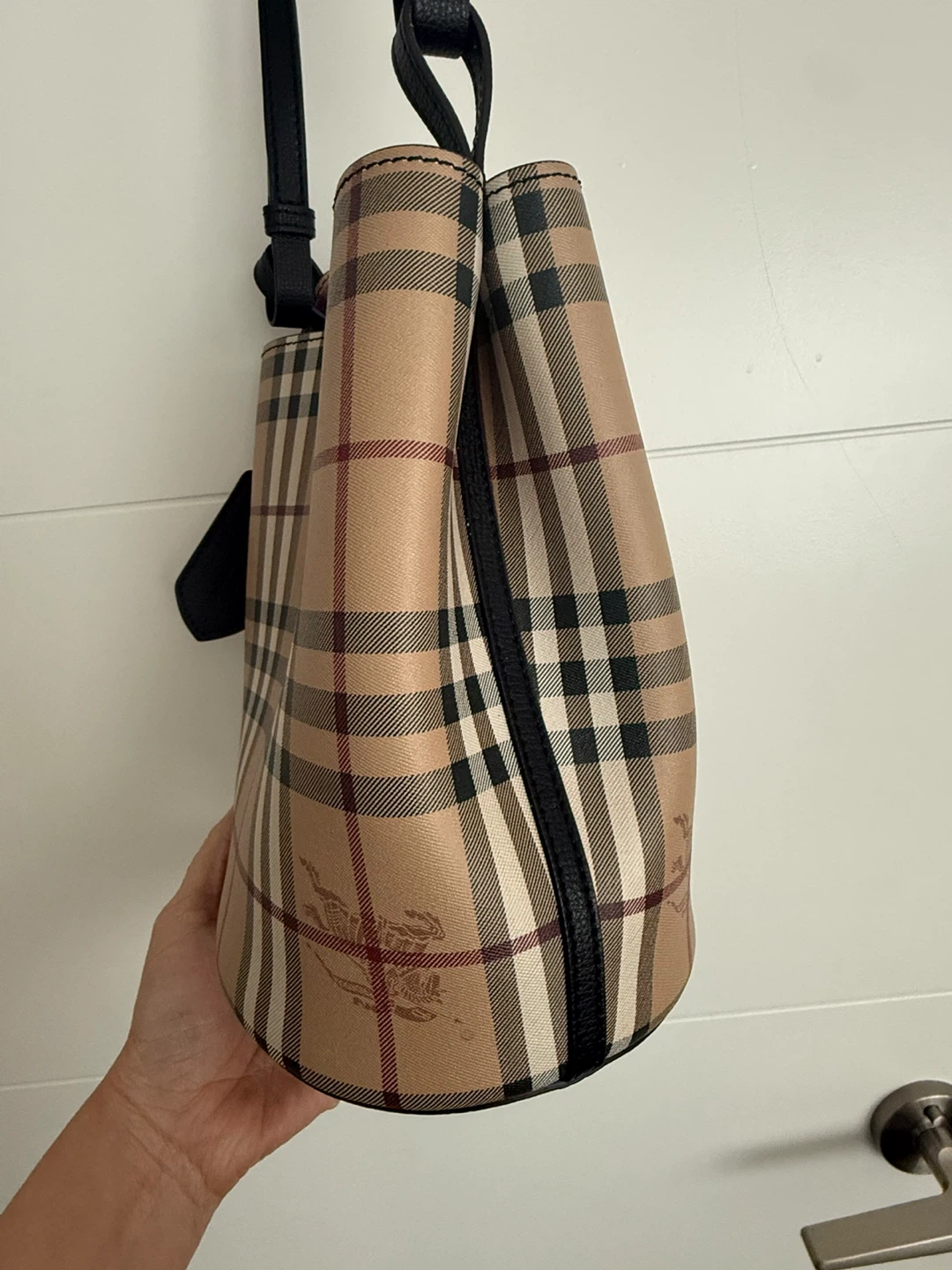 Burberry Bucket Bag Haymarket - photo 4