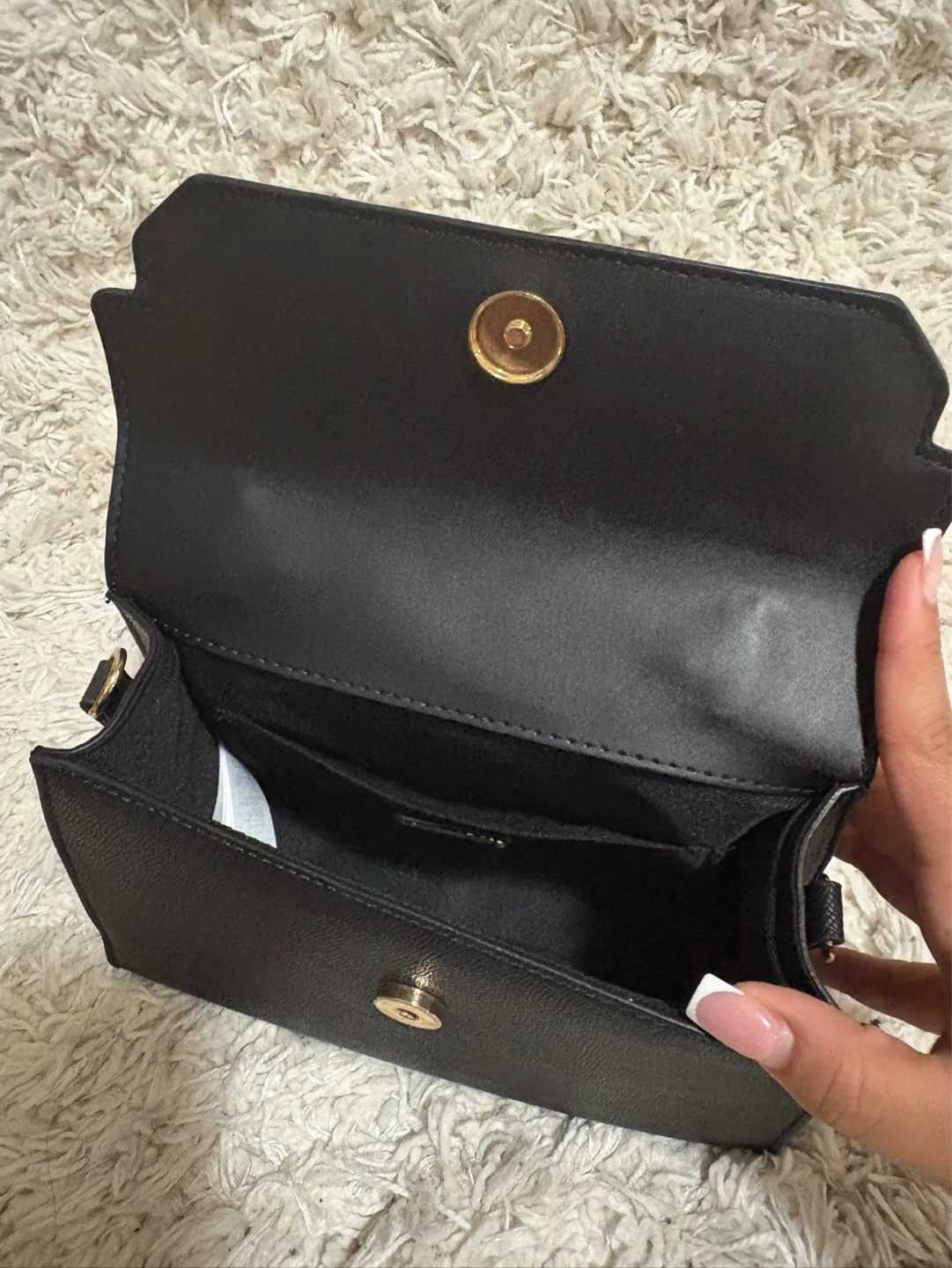 Black & Gold Aldo Handbag - photo 3