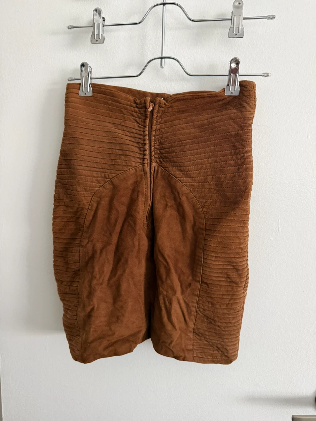 GESTUZ Brown Suede Skirt - Size 36 - photo 2