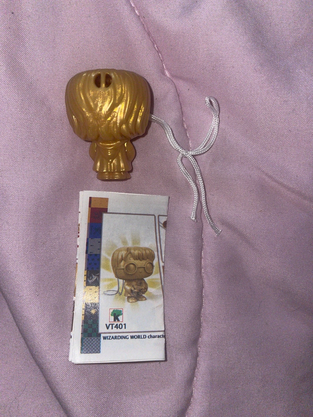 Limited edition Golden Harry Potter Funko pop - photo 2