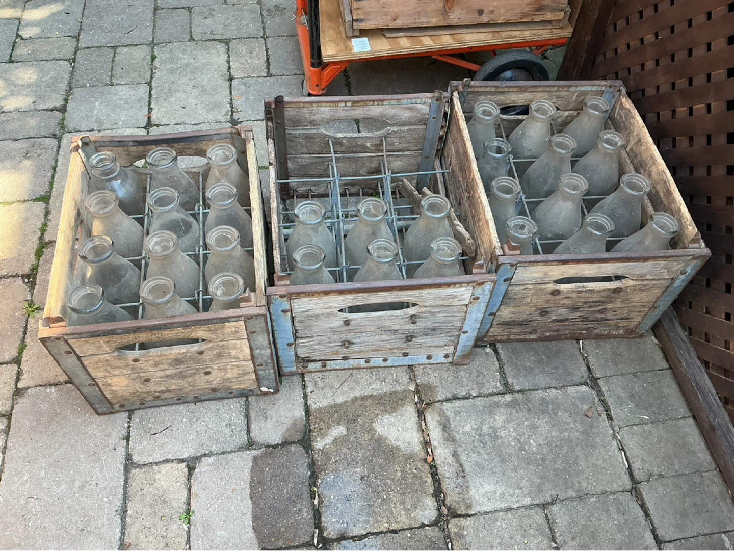 Antique Dairy Milk Bottles with Wooden Crates ! - photo 2