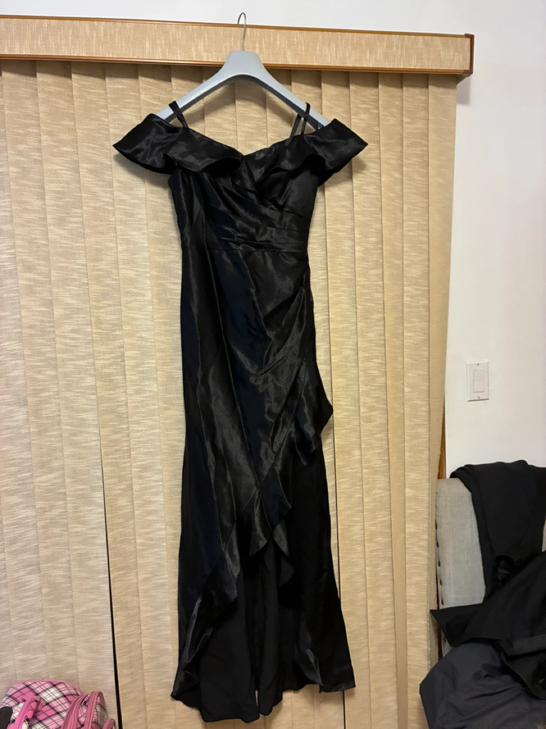 David's Bridal DB Studio Prom dress Size 6