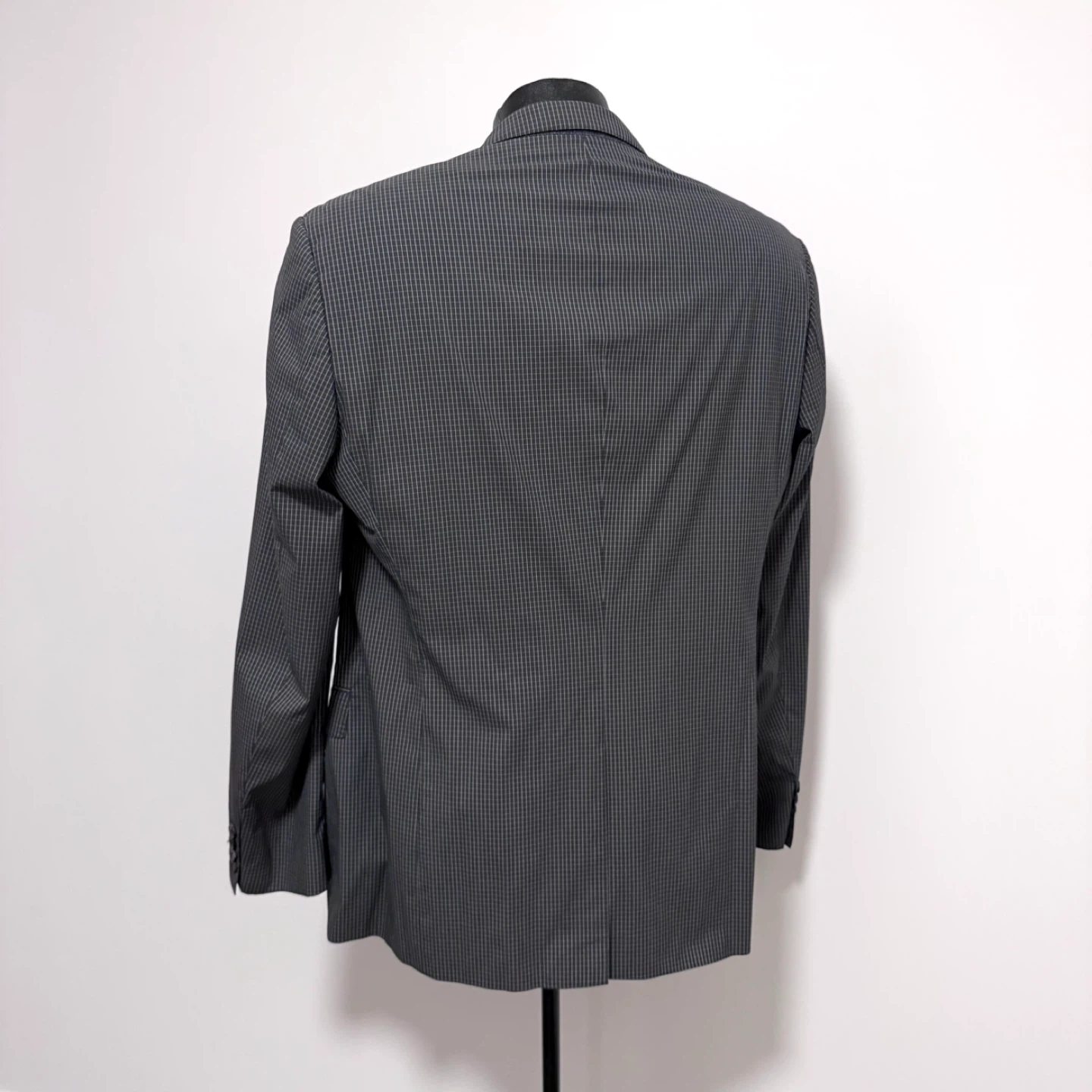 Men’s Hugo Boss charcoal grey sports jacket (44R) - photo 4