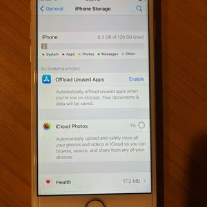 Apple iPhone 7 - 128GB - Silver