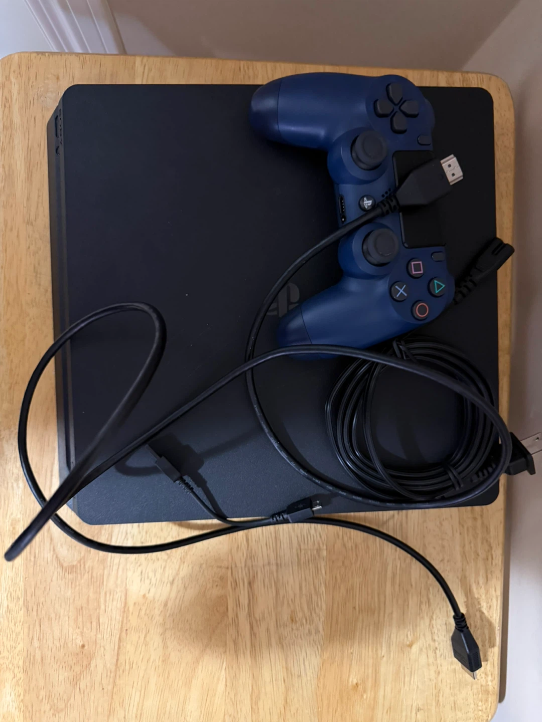 Sony PlayStation 4 Console with Controller and Games - photo 2