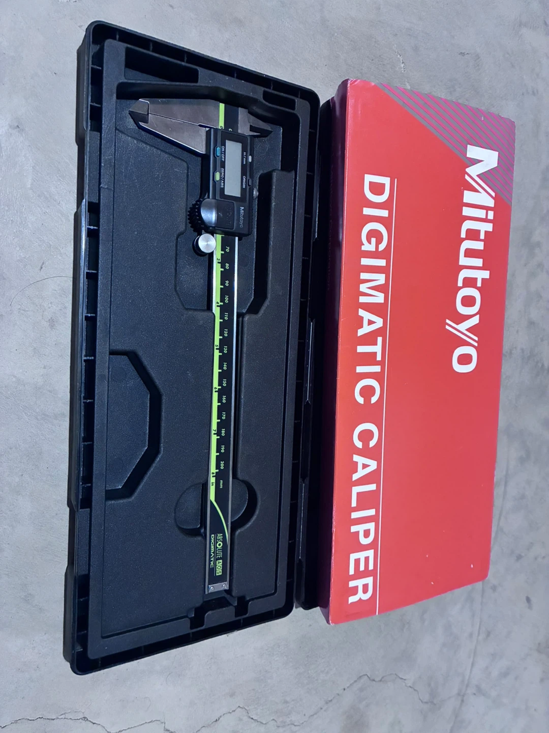 Mitutoyo Digimatic Caliper - photo 3