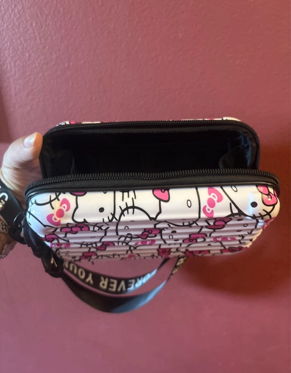 New Hello Kitty Mini Suitcase Crossbody Bag - photo 3