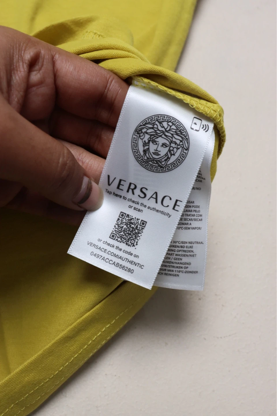 Versace Men's Medusa Logo T-Shirt - Size M - photo 5