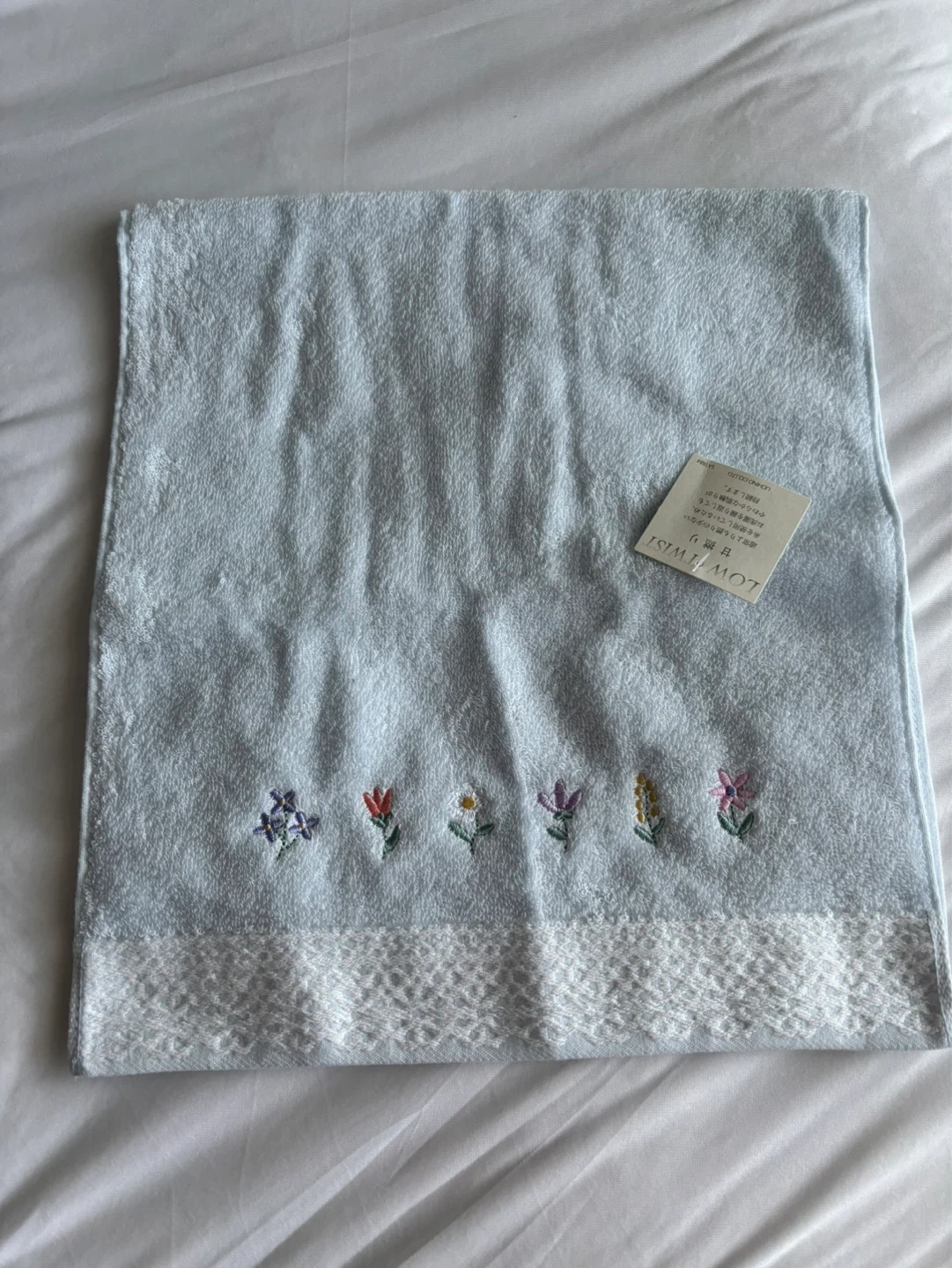 NEW Set of 4 face Towels - photo 3