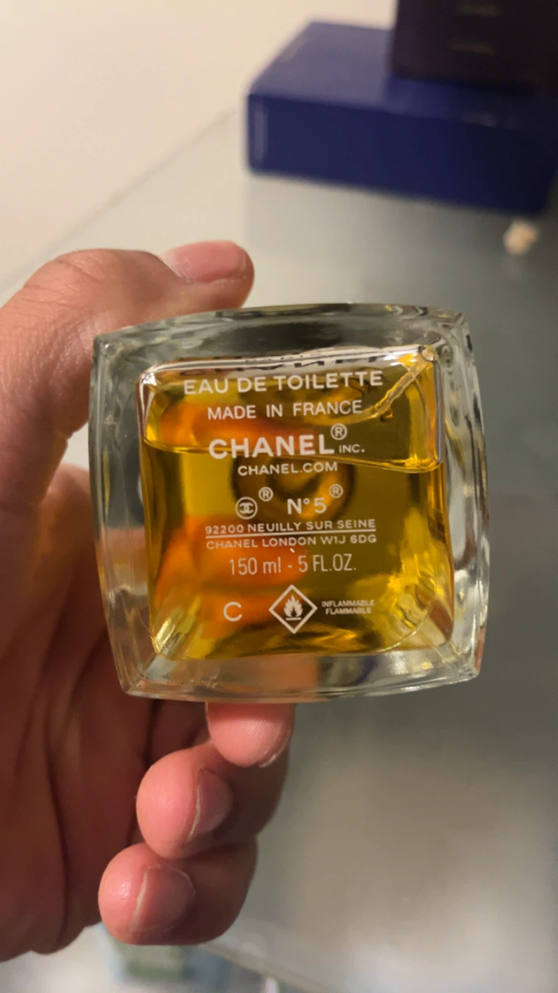 Chanel N°5 Eau De Toilette Spray 150 mL - photo 3