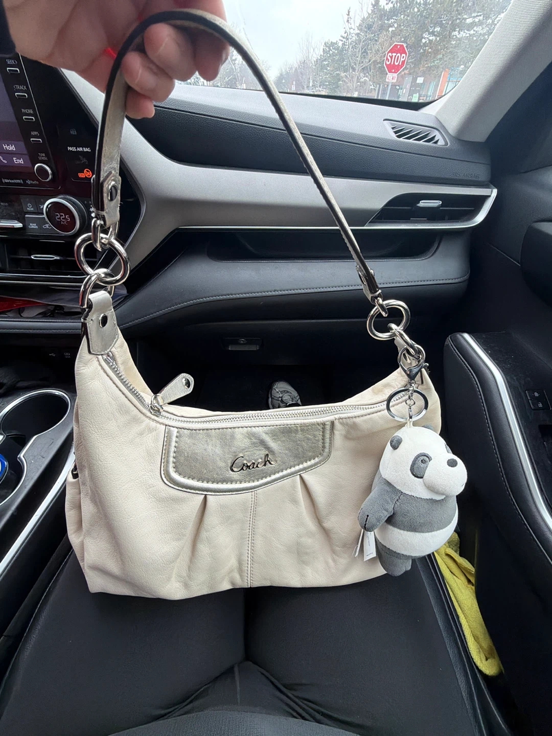 Coach Cream Leather Hobo Purse - photo 2
