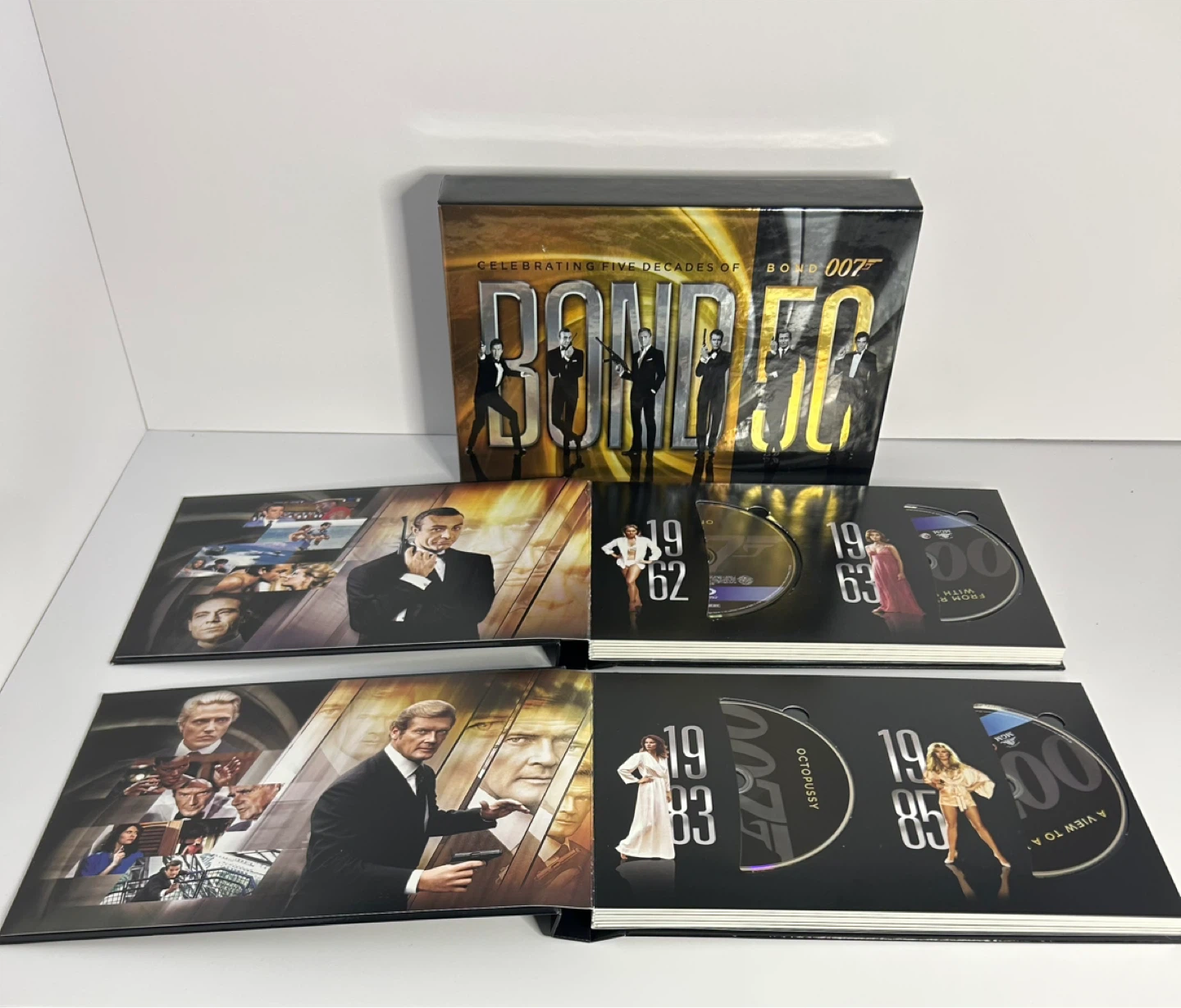 Bond 50: Celebrating Five Decades of 007 Blu-ray Box Set - photo 4