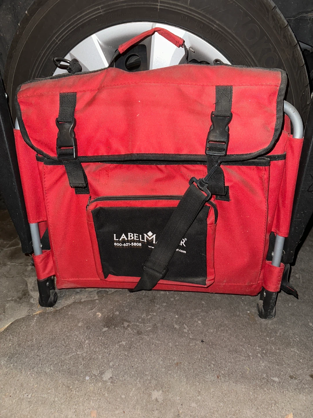 Red Portable Folding Chair with Wheels - photo 2