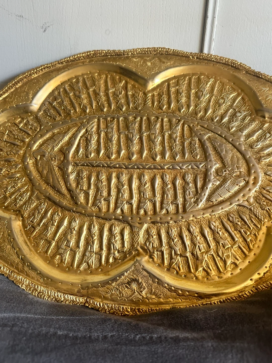 Vintage Persian Brass Serving Tray highly detailed - photo 3