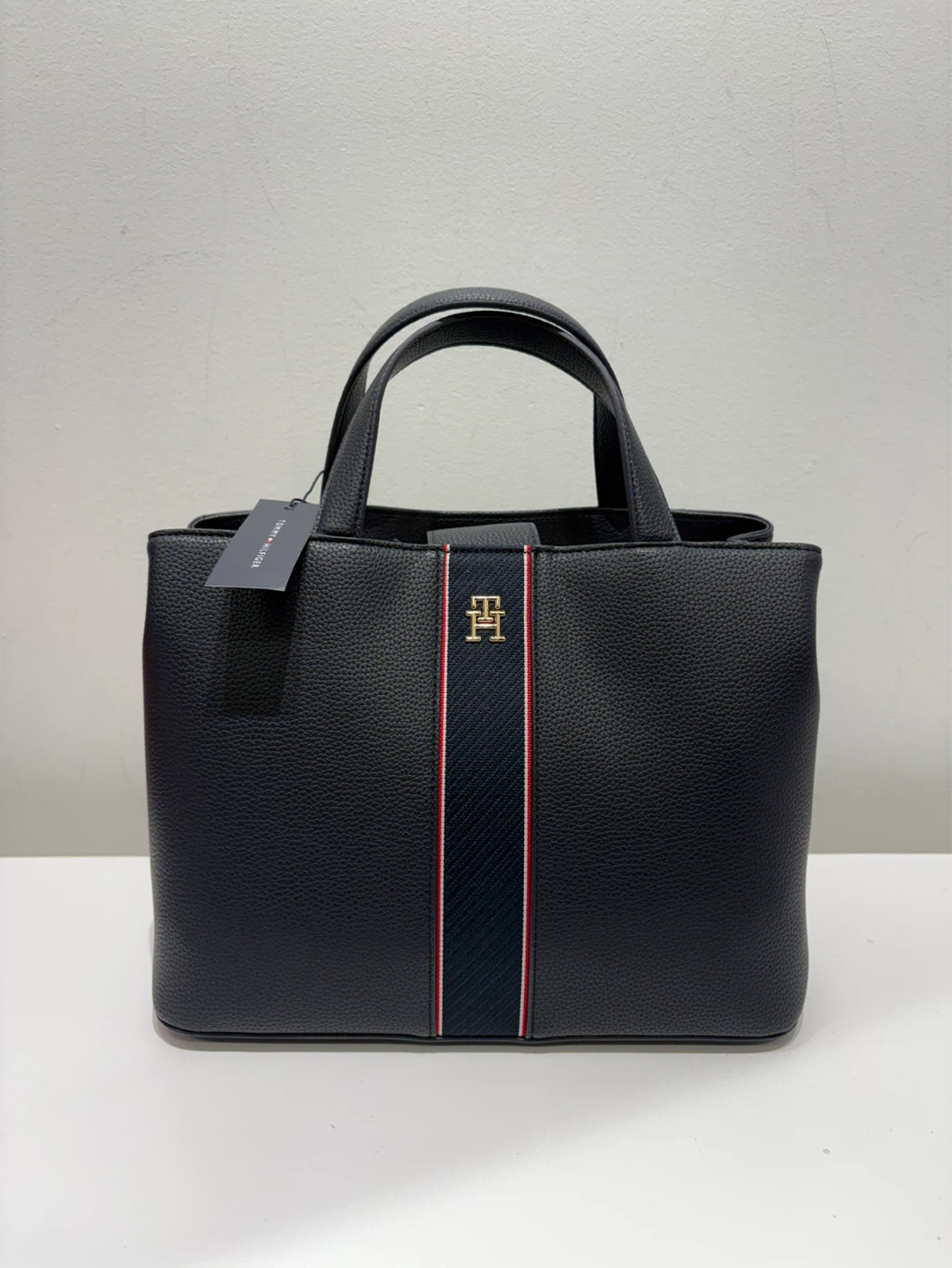 Tommy Hilfiger purse