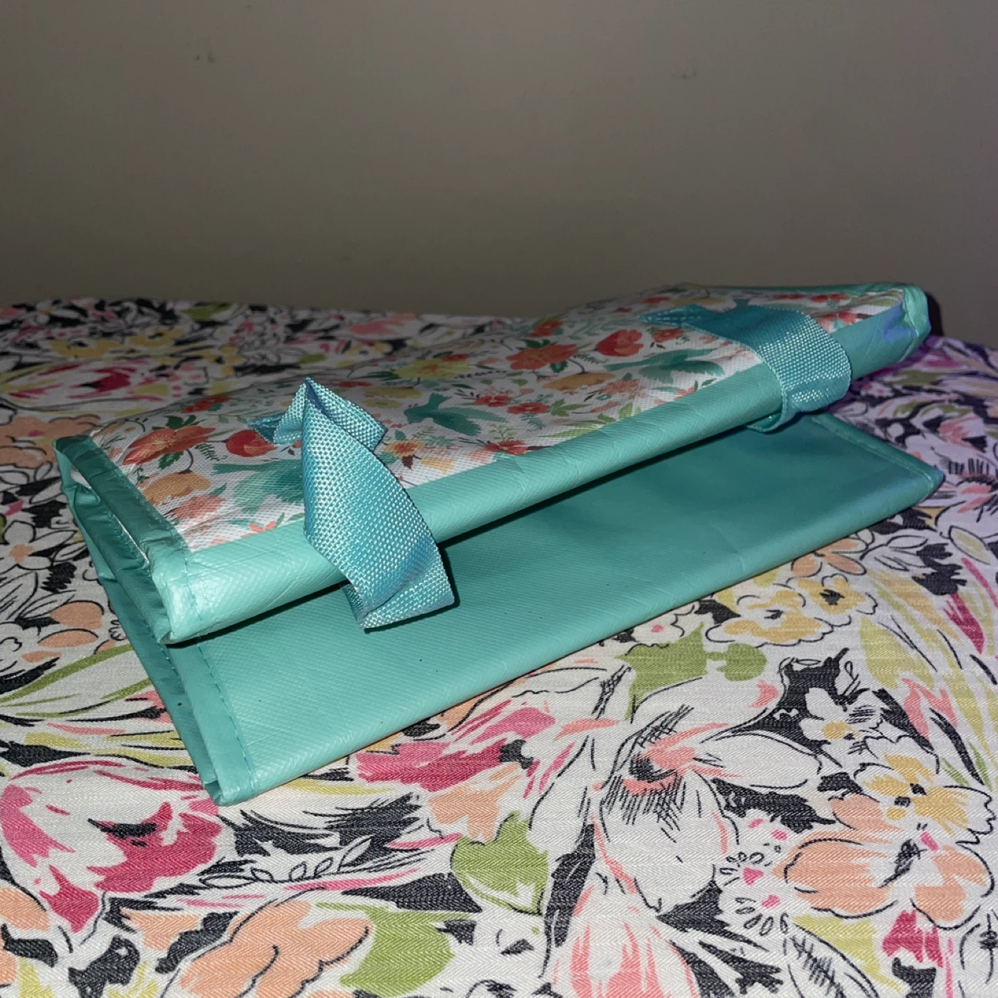 Custom Foldable Floral Insulated Tote Bag - photo 5