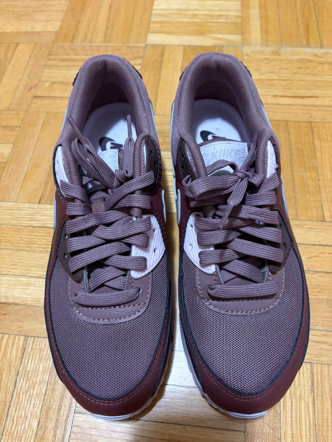 Nike Air Max 90 Women's Shoes - Size 8 - photo 3