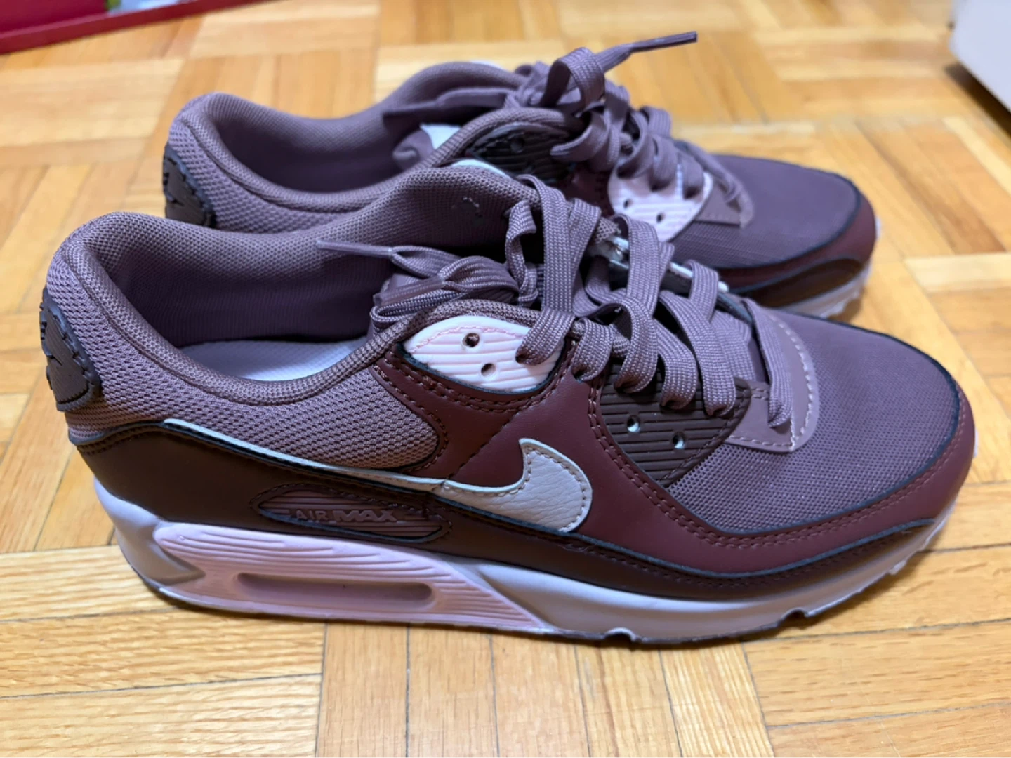 Nike Air Max 90 Women's Shoes - Size 8 - photo 2