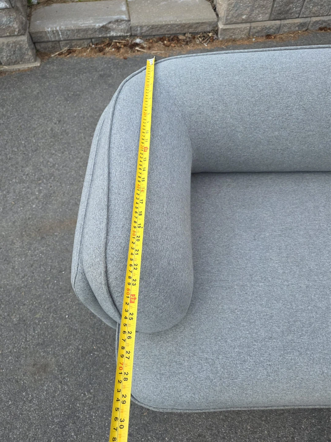 Stractube Grey 2-Seater Sofa - photo 5