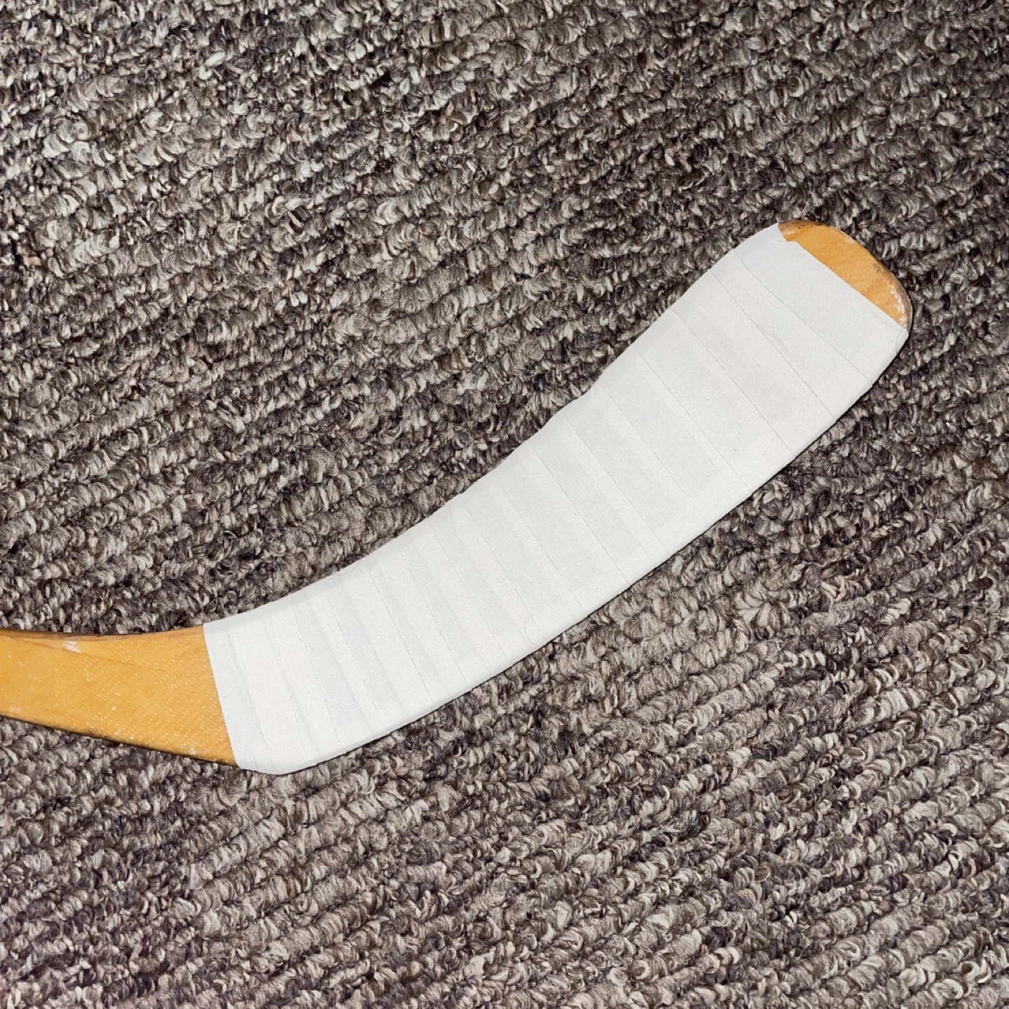 Vintage Easton Ultra X-treme Left-shot Hockey Stick (52 inches) - photo 4