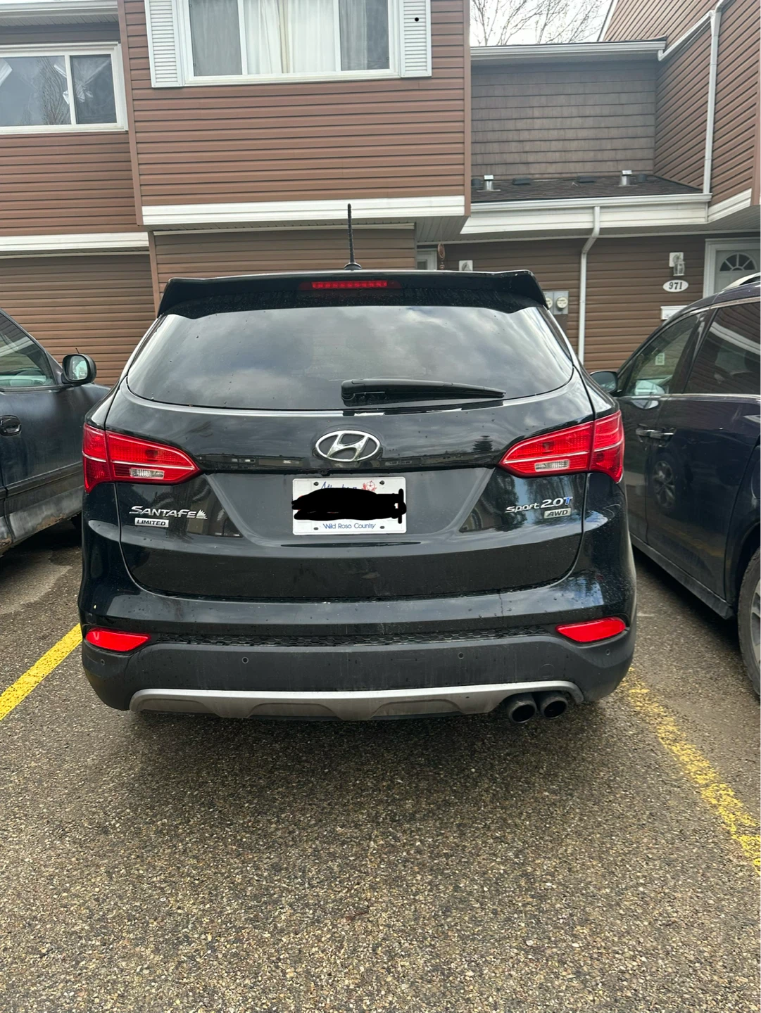 Black Hyundai Santa Fe Sport 2.0 AWD - photo 4