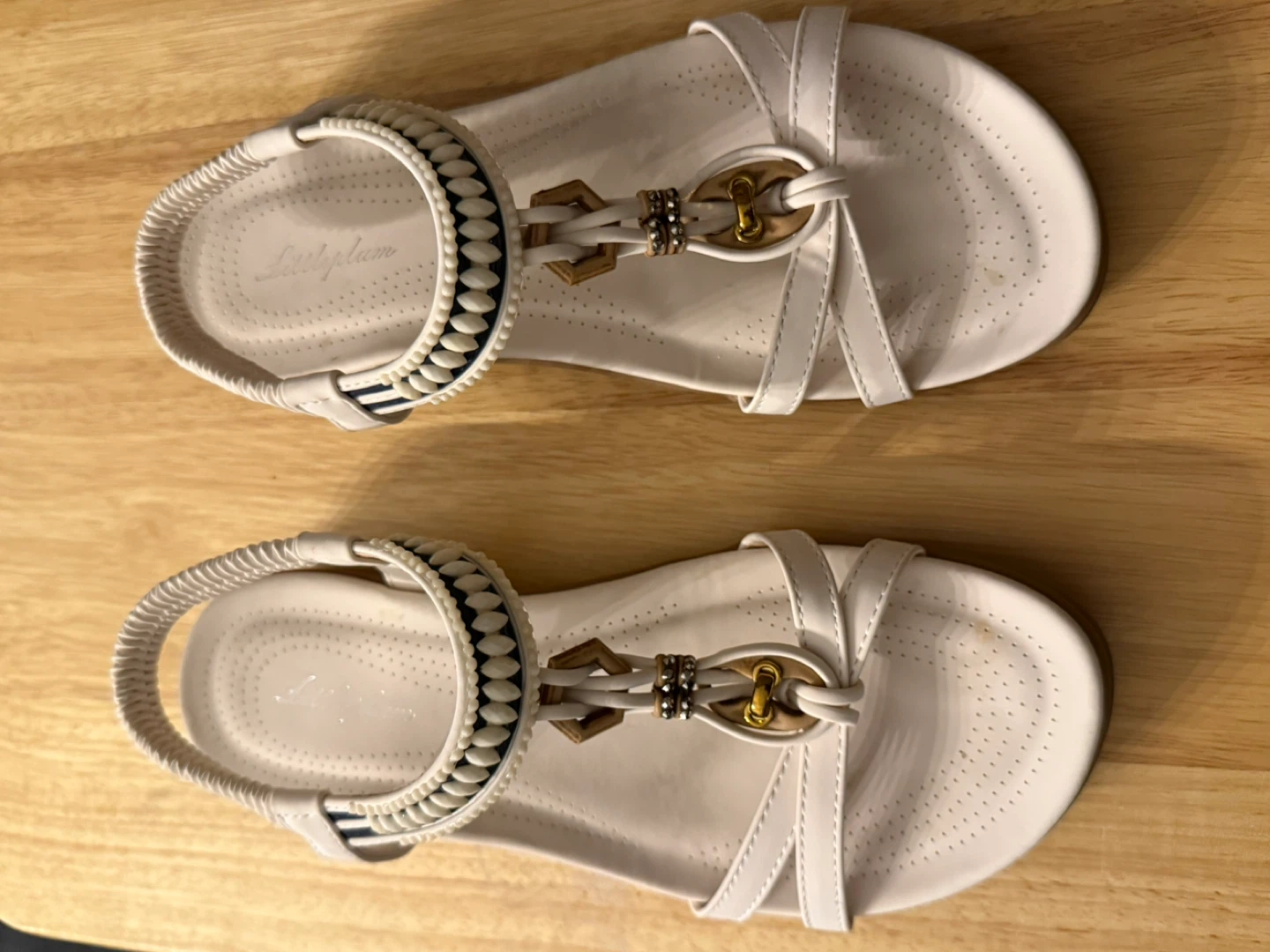 White Embellished Flat Sandals - photo 5