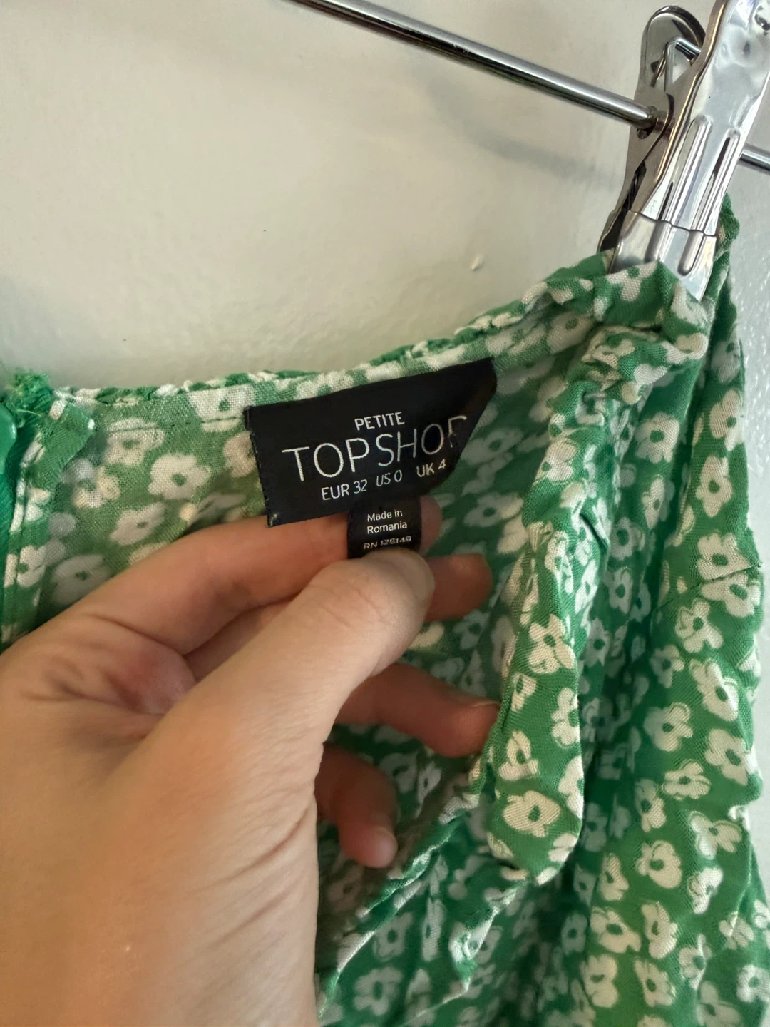 Topshop Petite Green Floral Romper (BF not for sale) - photo 3