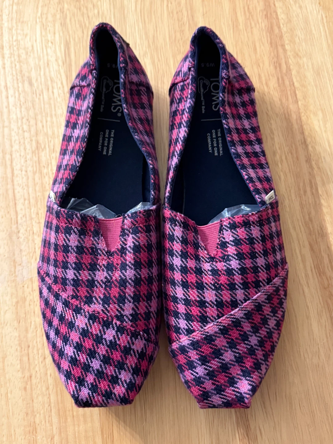 Women's Pink Houndstooth Slip-On Shoes Size 8.5 - photo 2