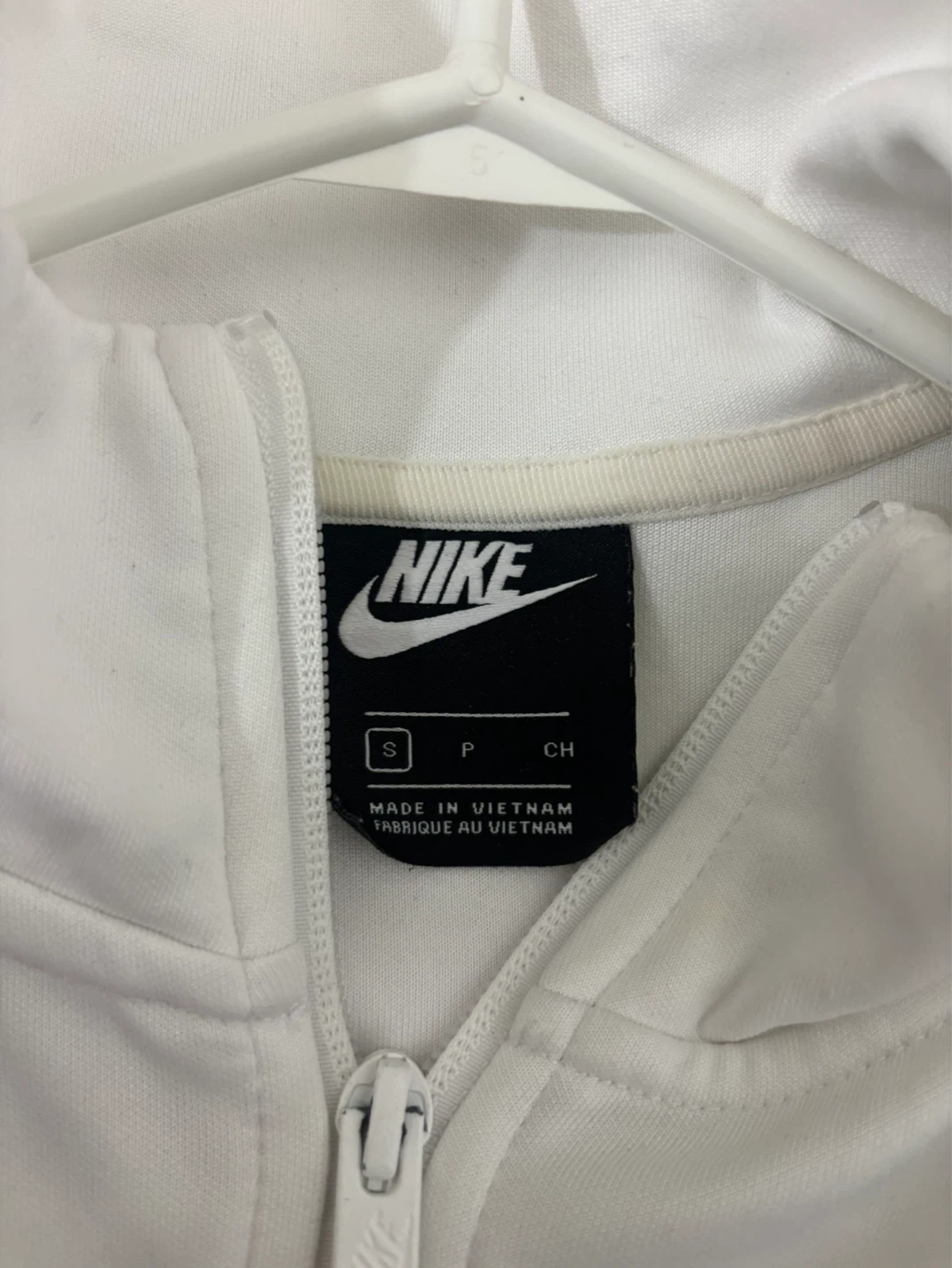 Nike track jacket with black striped sleeves size Small - photo 2