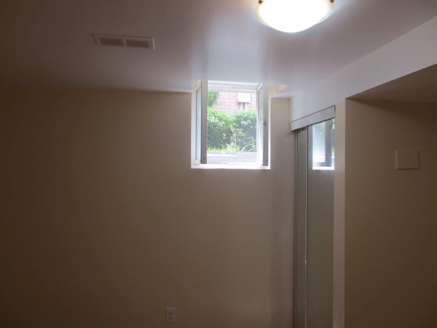 Basement Apartment - photo 2