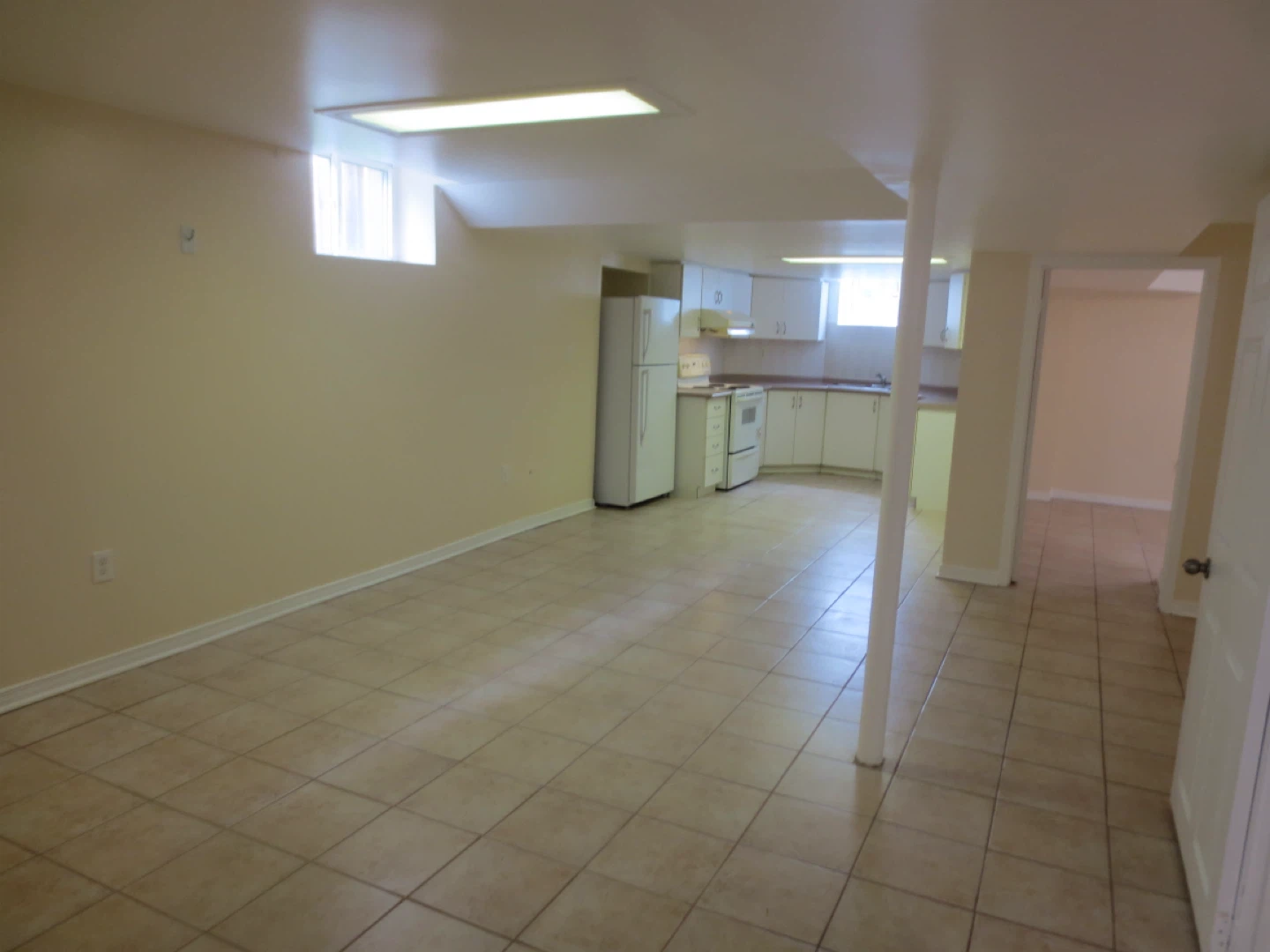 Basement Apartment - photo 4