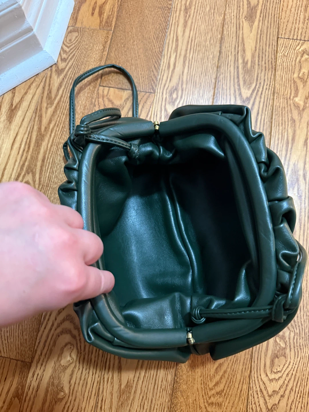 Green Faux Leather Pouch Handbag - photo 3