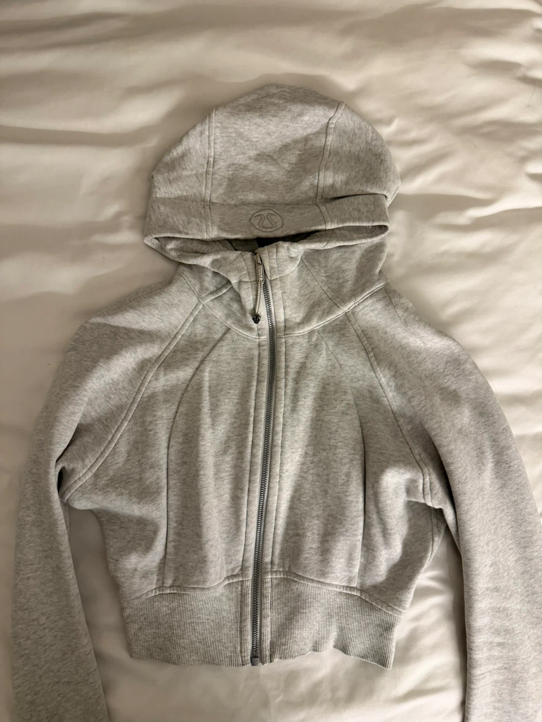 Lululemon Scuba Hoodie Light Grey Size 4