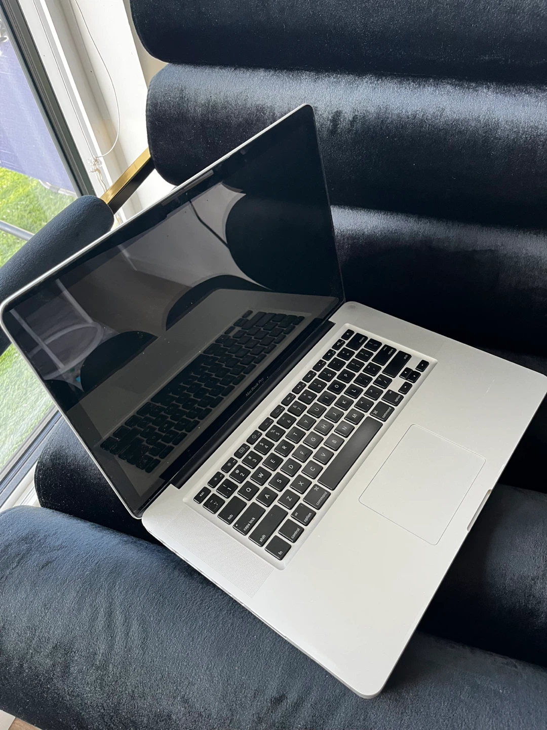 Apple MacBook Pro Laptop 2010 model