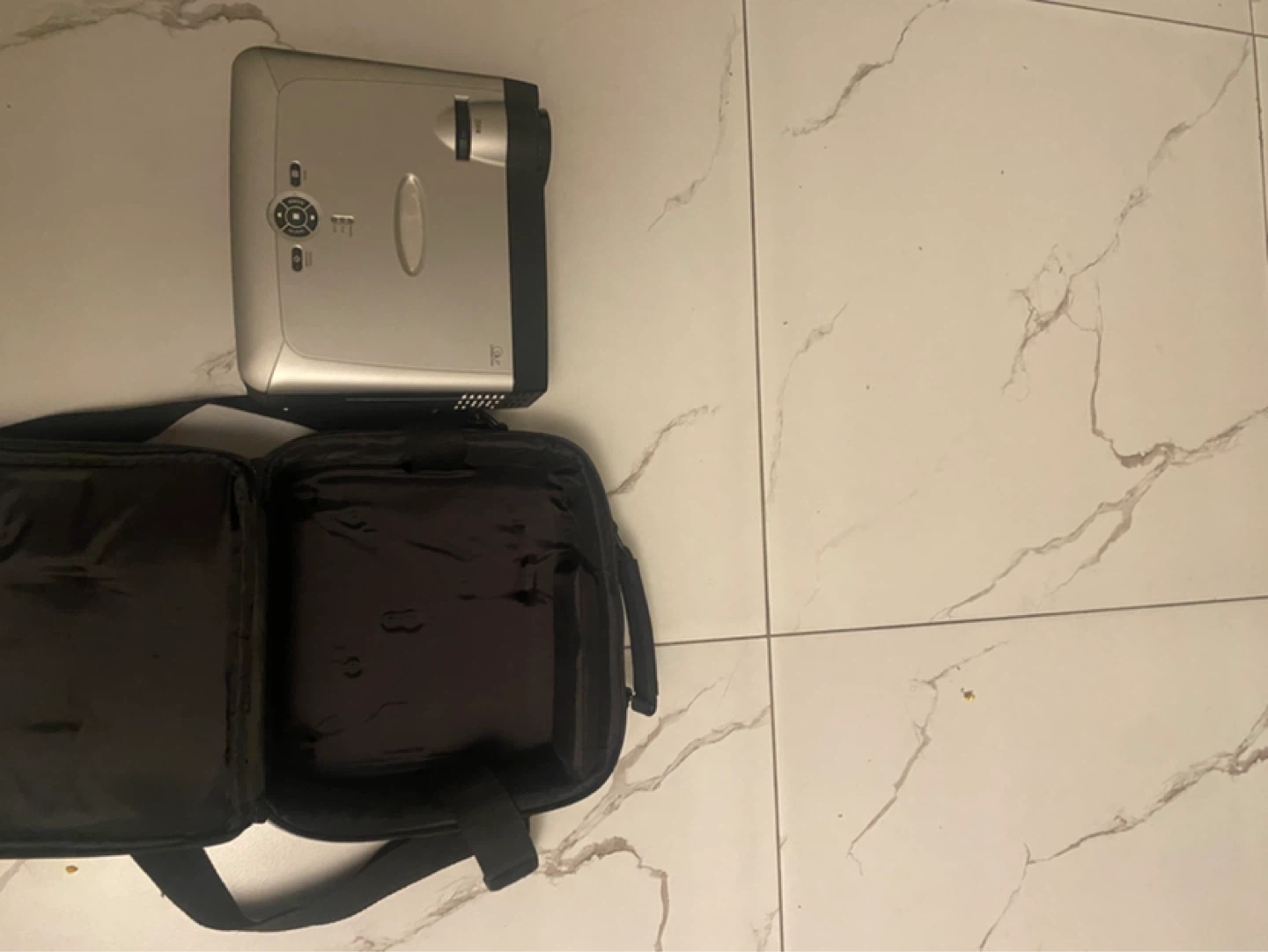 Optoma Projector & Extras - photo 2