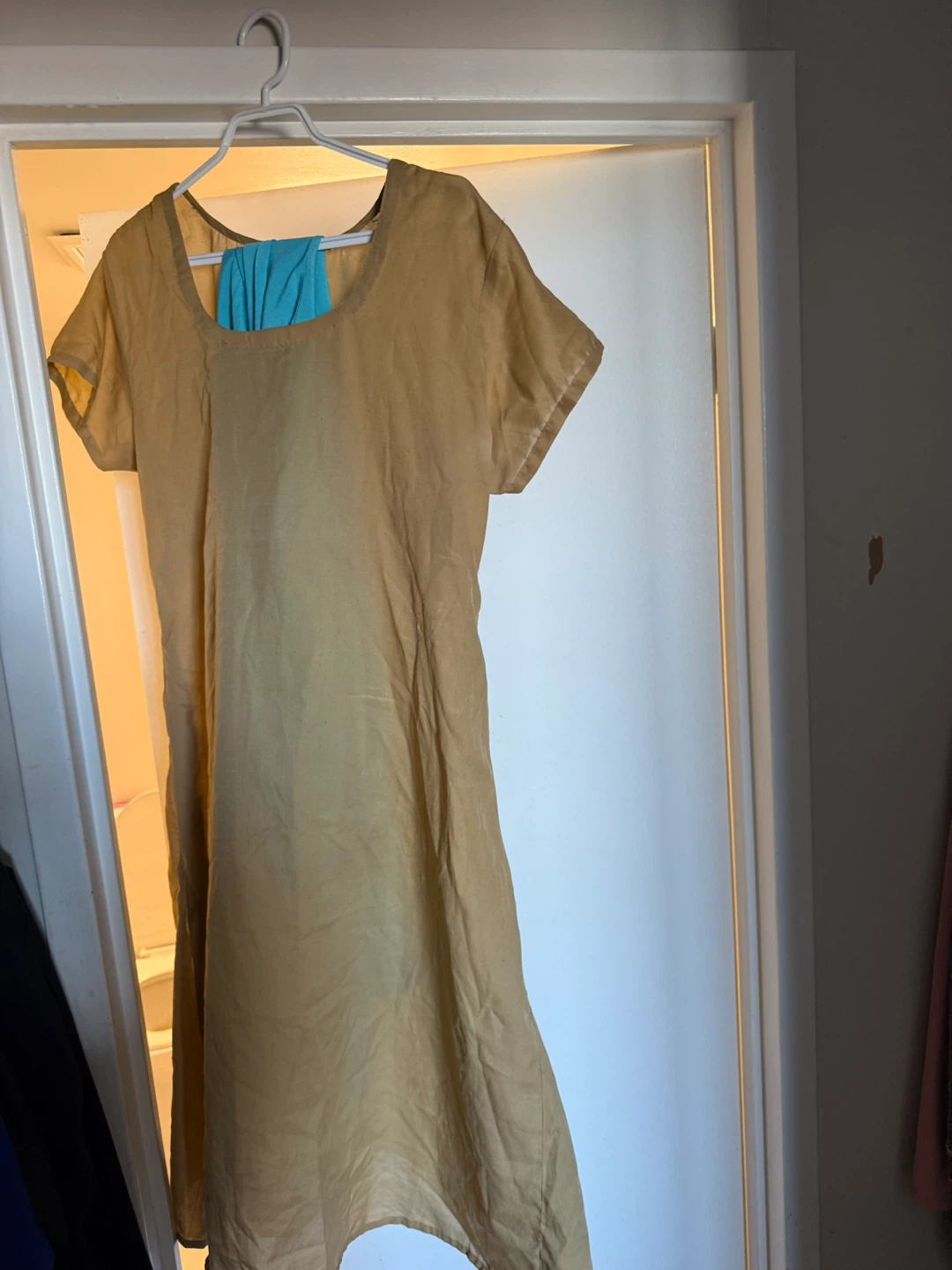Women's Tan & Teal Embroidered Kurti - photo 3