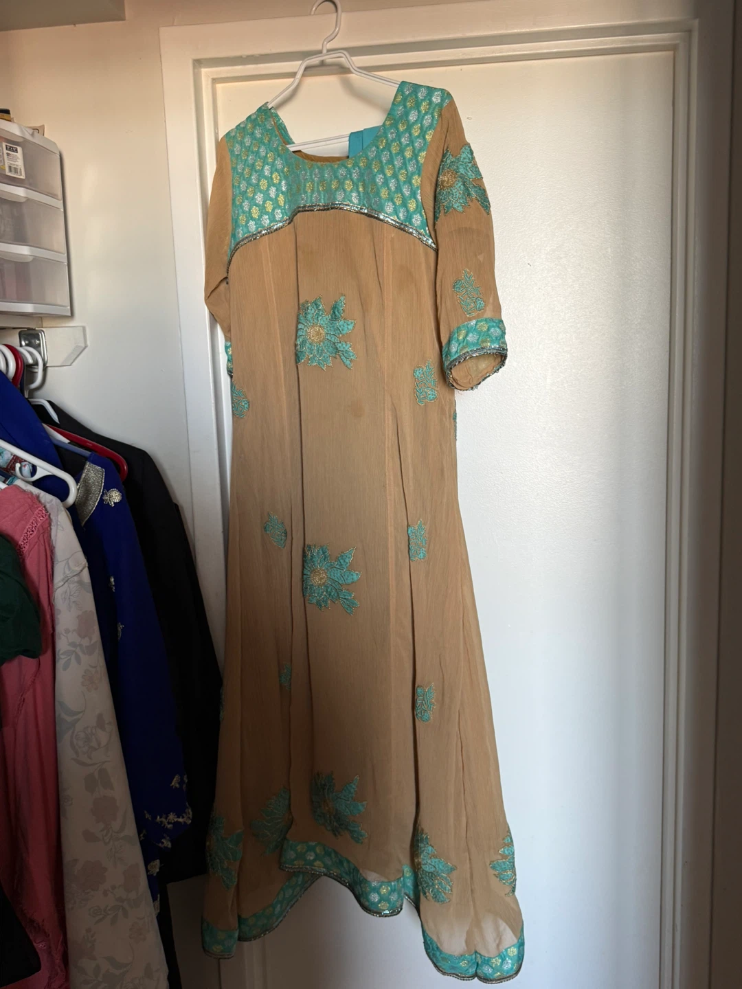 Women's Tan & Teal Embroidered Kurti - photo 2