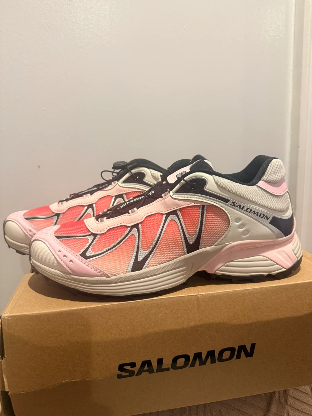 Salomon XT-Whisper Pink/White/Black  Running  - Women's US 11.5
