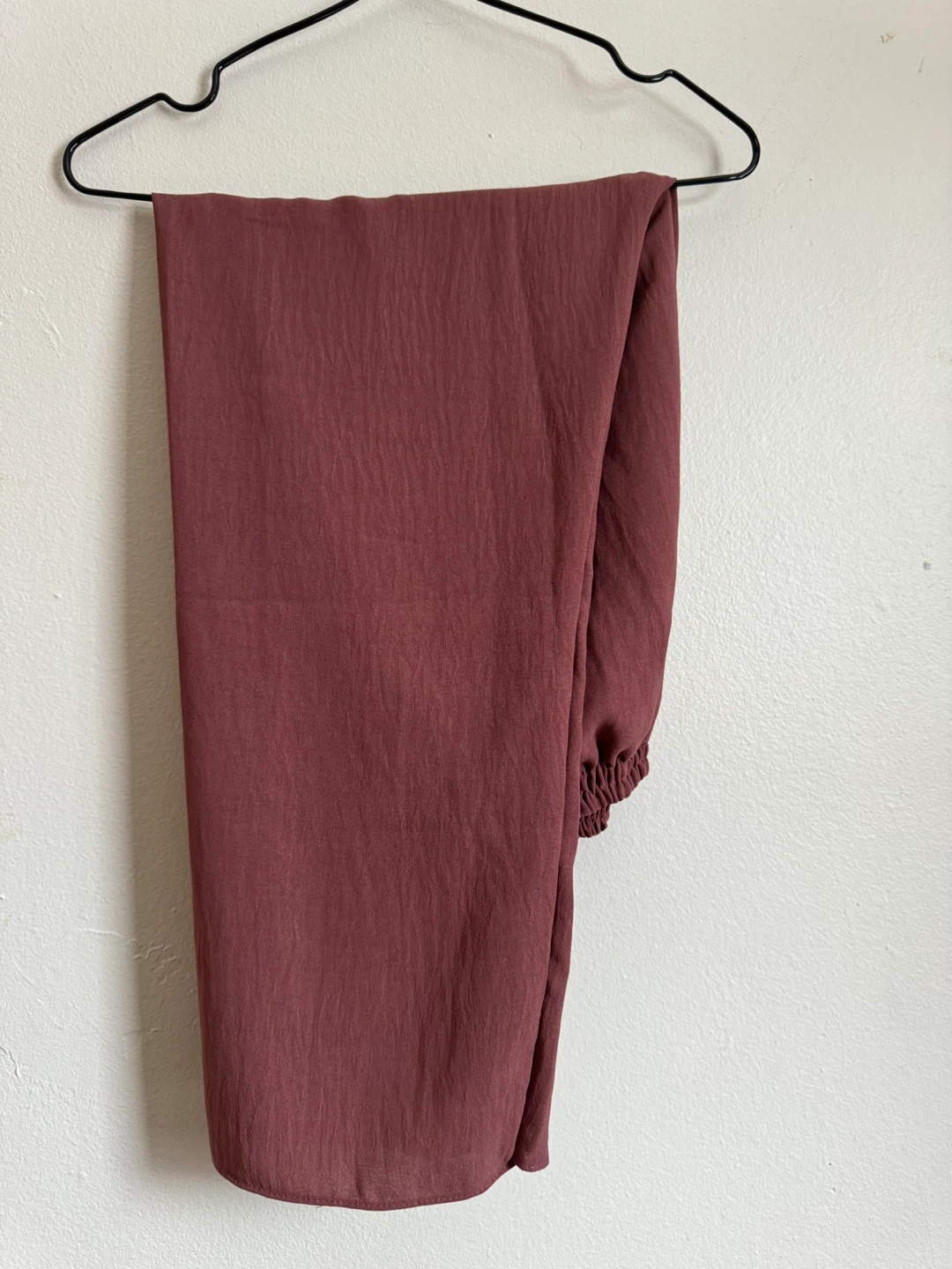 Maroon Long Sleeve Button-Up Shirt and Pants Set - photo 4