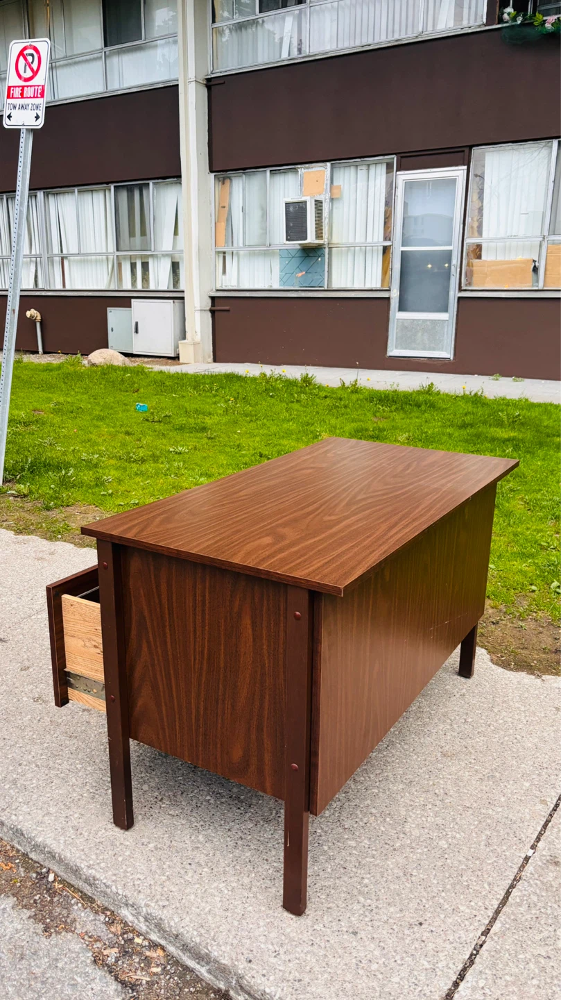Large Vintage Wooden Table with 2 Drawers for sale! - photo 4