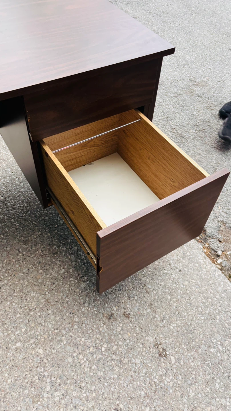 Large Vintage Wooden Table with 2 Drawers for sale! - photo 2