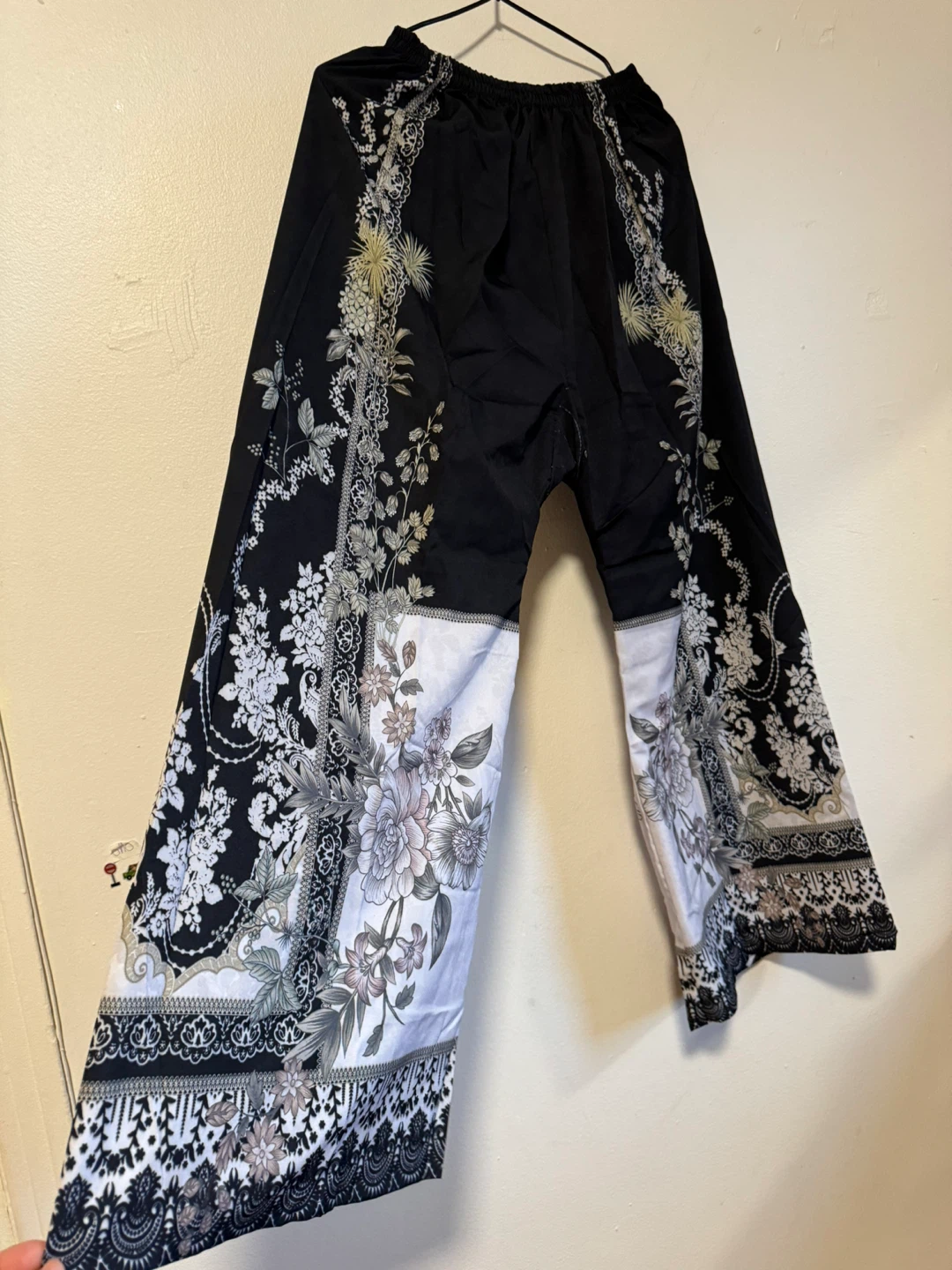 Black and White Floral Print 3-Piece Outfit - photo 2