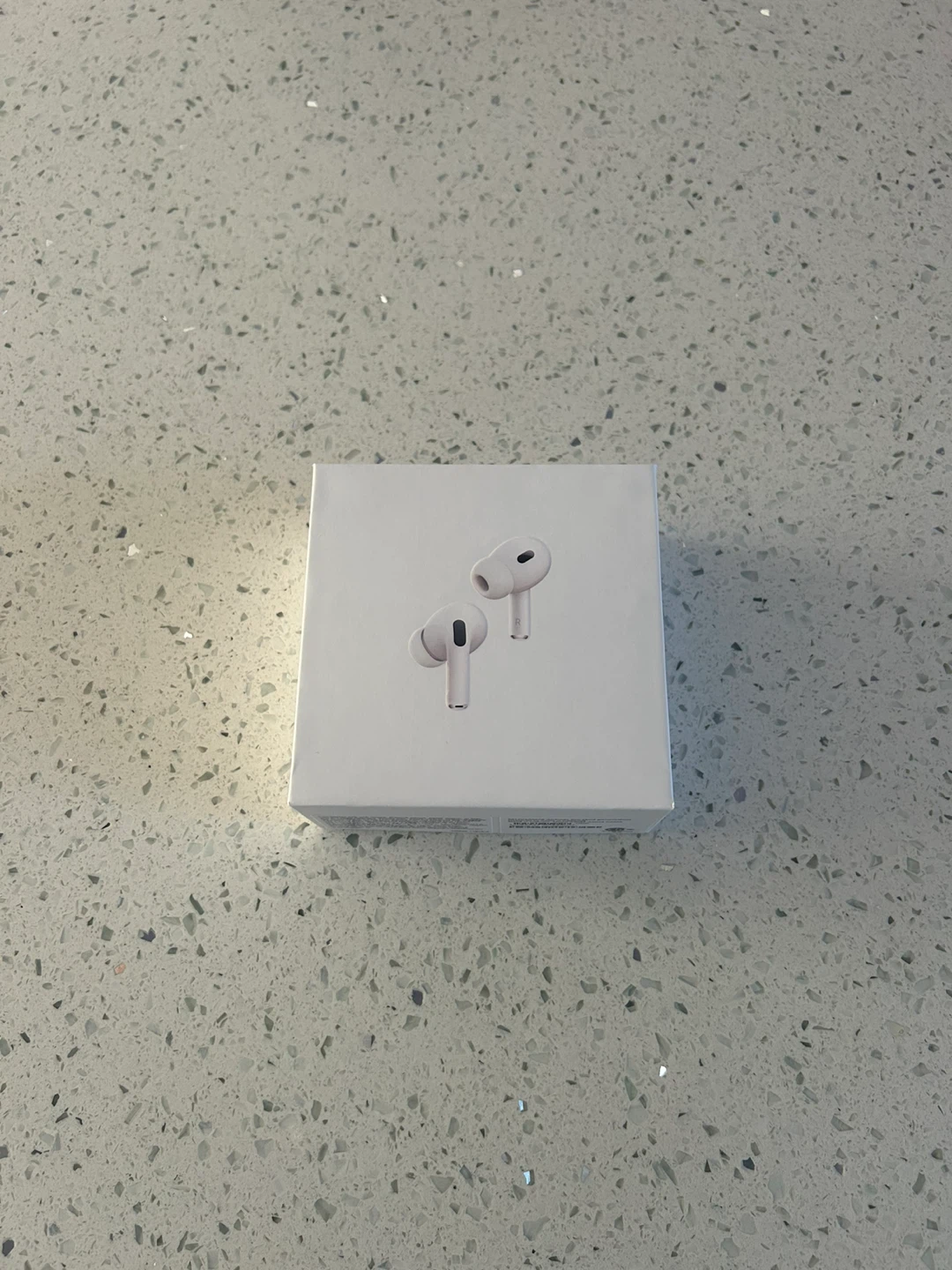 Apple AirPods Pro (2nd generation) with USB-C and Magsafe - photo 2
