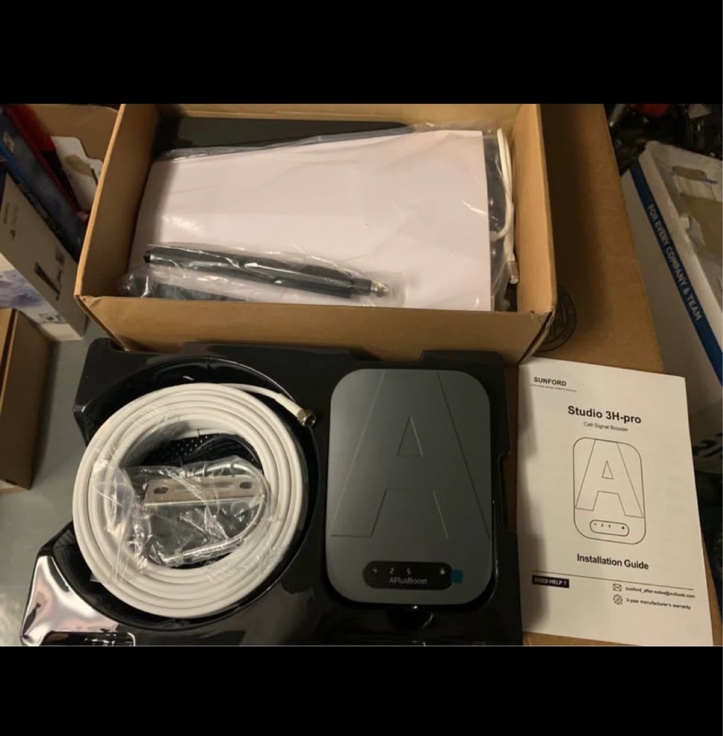 Sunford Studio 3h-Pro Cell Phone Booster - photo 2