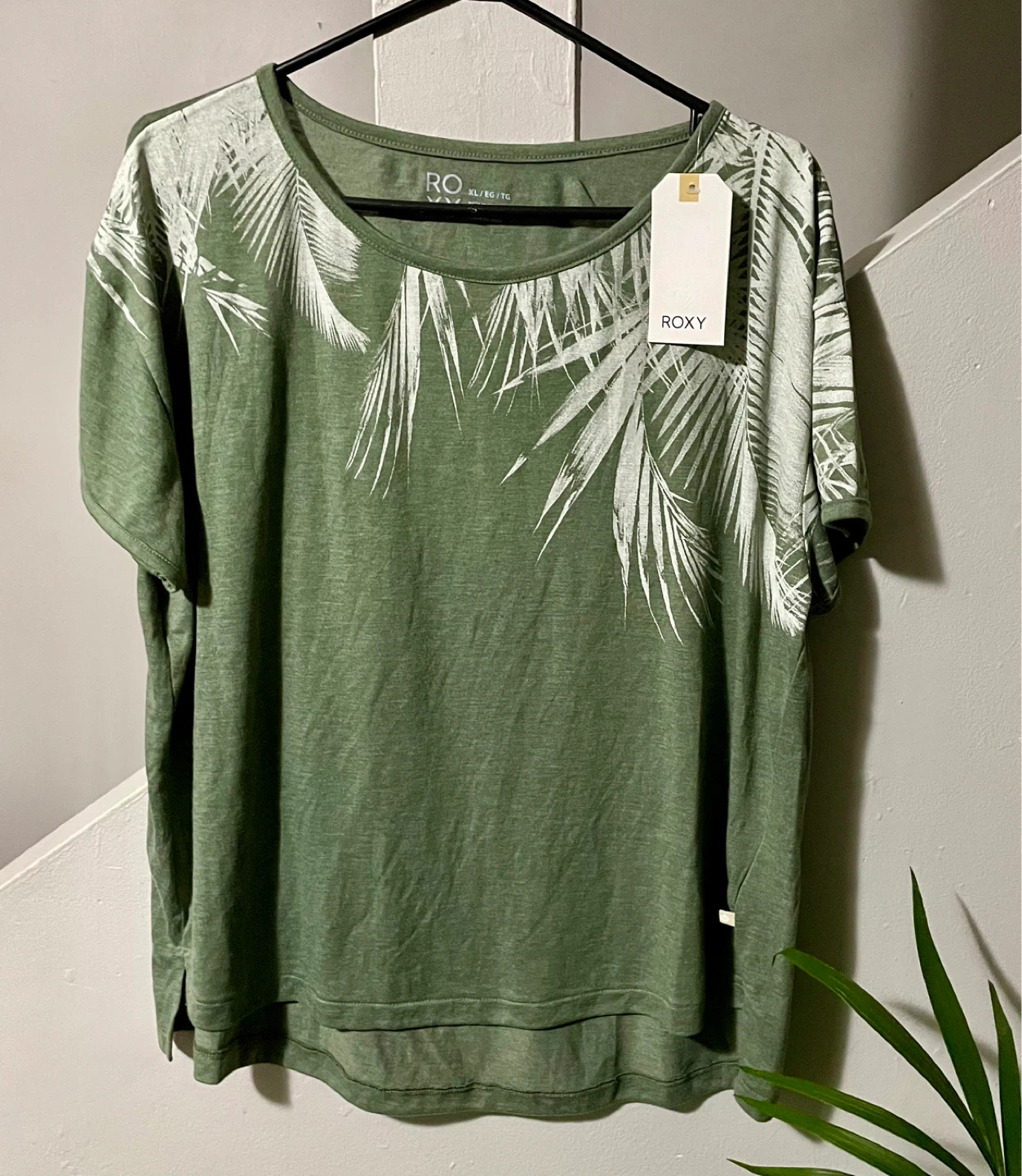 Roxy Green Palm Print T-Shirt XL/XXL